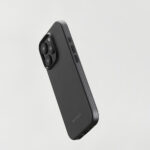 apple iphone 16 pro kilif m safe sarj ozellikli aramid fiber pitaka military grade classic serisi new logo black grey twill kapak iphone 16 pro pitaka 528485 41 b.jpg
