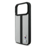 apple iphone 17 pro kilif bmw orjinal lisansli m safe sarj ozellikli deri arka yuzey metal logolu delikli serit tasarimli kapak iphone 17 pro bmw 470938 38 b.jpg