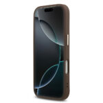 apple iphone 17 pro kilif guess orjinal lisansli m safe sarj ozellikli gold metal kamera cerceveli tasli ucgen logo 4g desenli kapak iphone 17 pro guess 493447 39 b.jpg