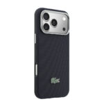 apple iphone 17 pro max kilif lacoste orjinal lisansli m safe sarj ozellikli pvc yari pike desenli arka yuzey ikonik timsah dokuma logolu kapak iphone 17 pro max lacoste 526546 41 b.jpg