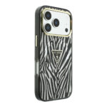 apple iphone 18 pro kilif guess orjinal lisansli m safe sarj ozellikli ucgen logolu zebra desenli silikon kapak iphone 18 pro guess 560842 43 b 1.jpg