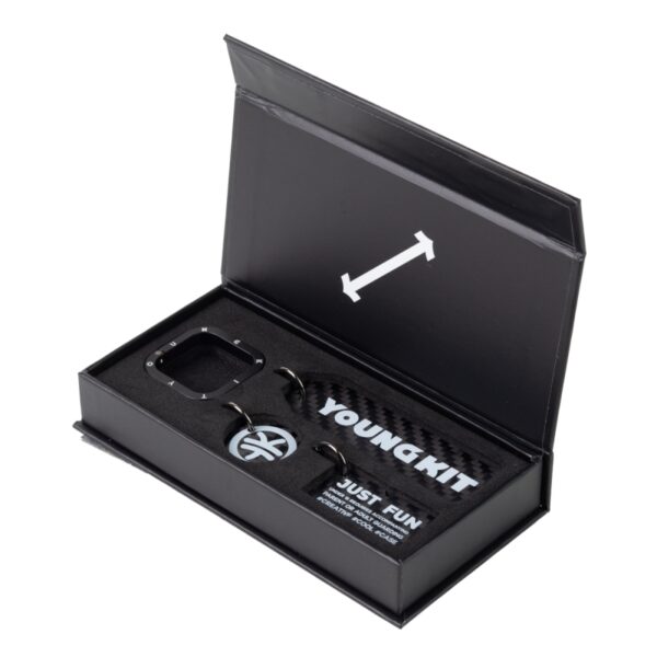 youngkit karbon fiber gorunumlu logolu anahtarlik anahtarlik youngkit 271162 26 o 1.jpg