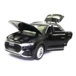 cz114b audi q8 1 24 metal model araba 774653.jpg